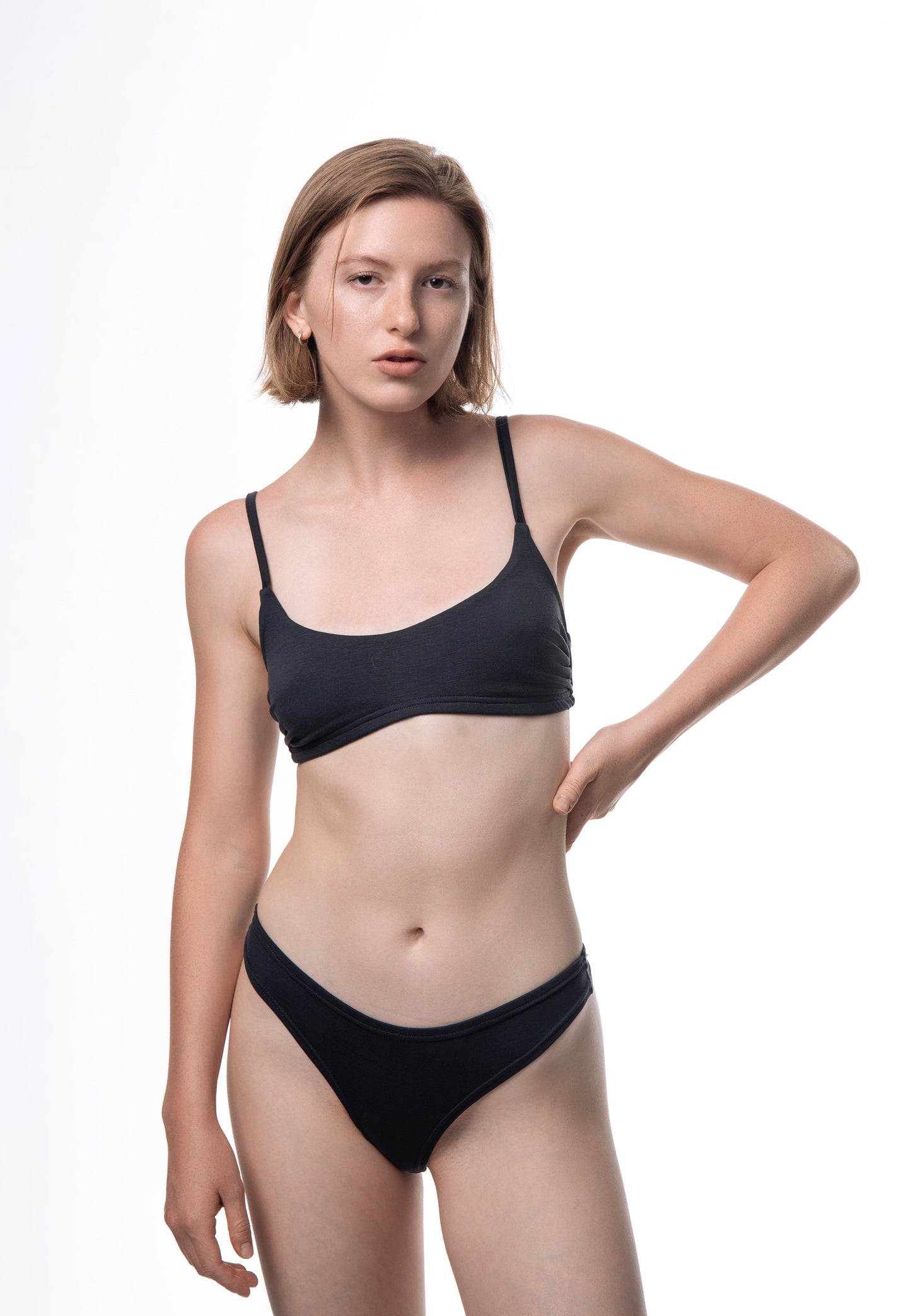 Seaweed Bralette — Anthracite