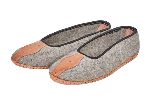 Woolen Slippers — Slow Mornings