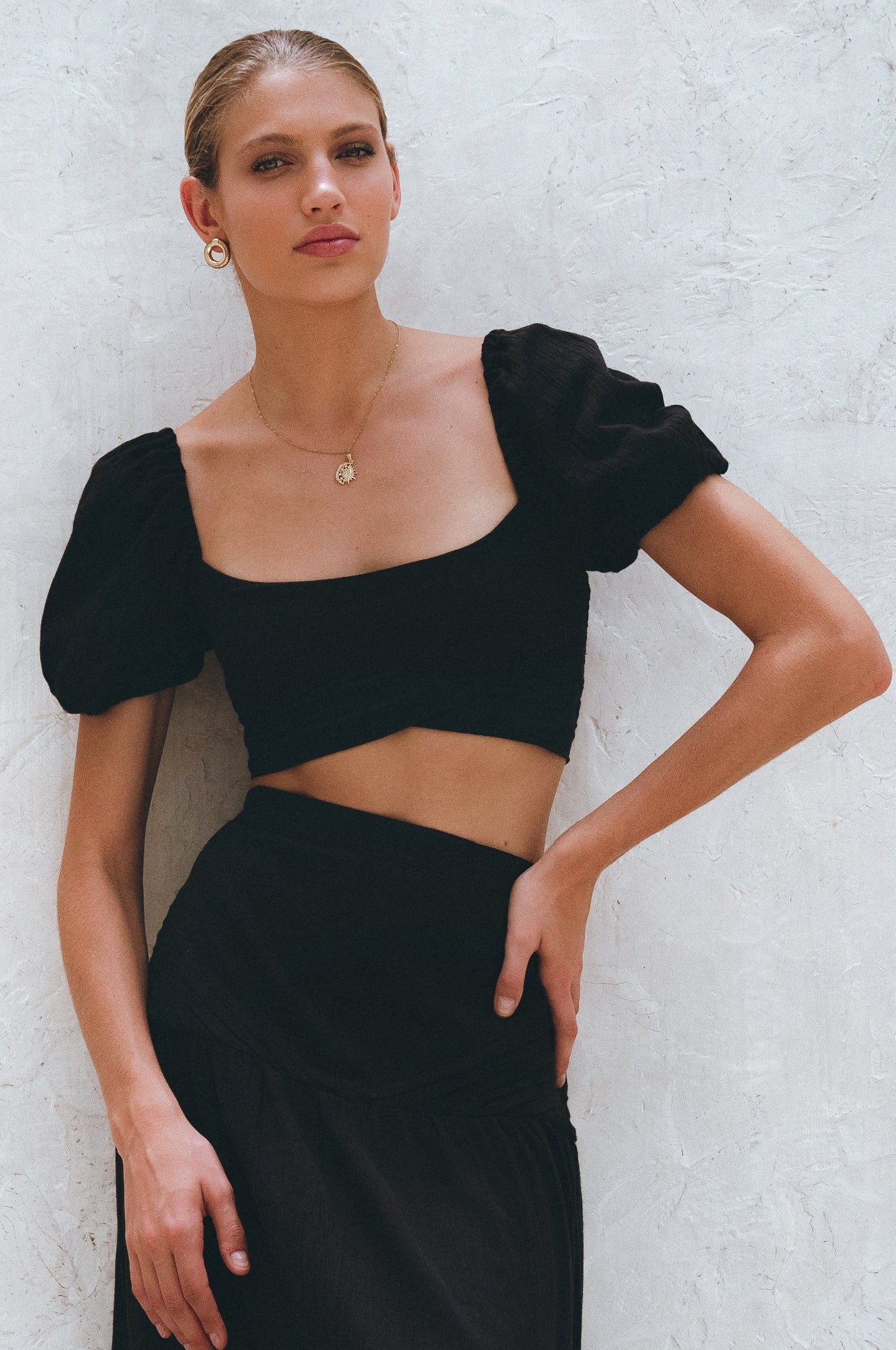 Linen Crop Top — Skin's Out
