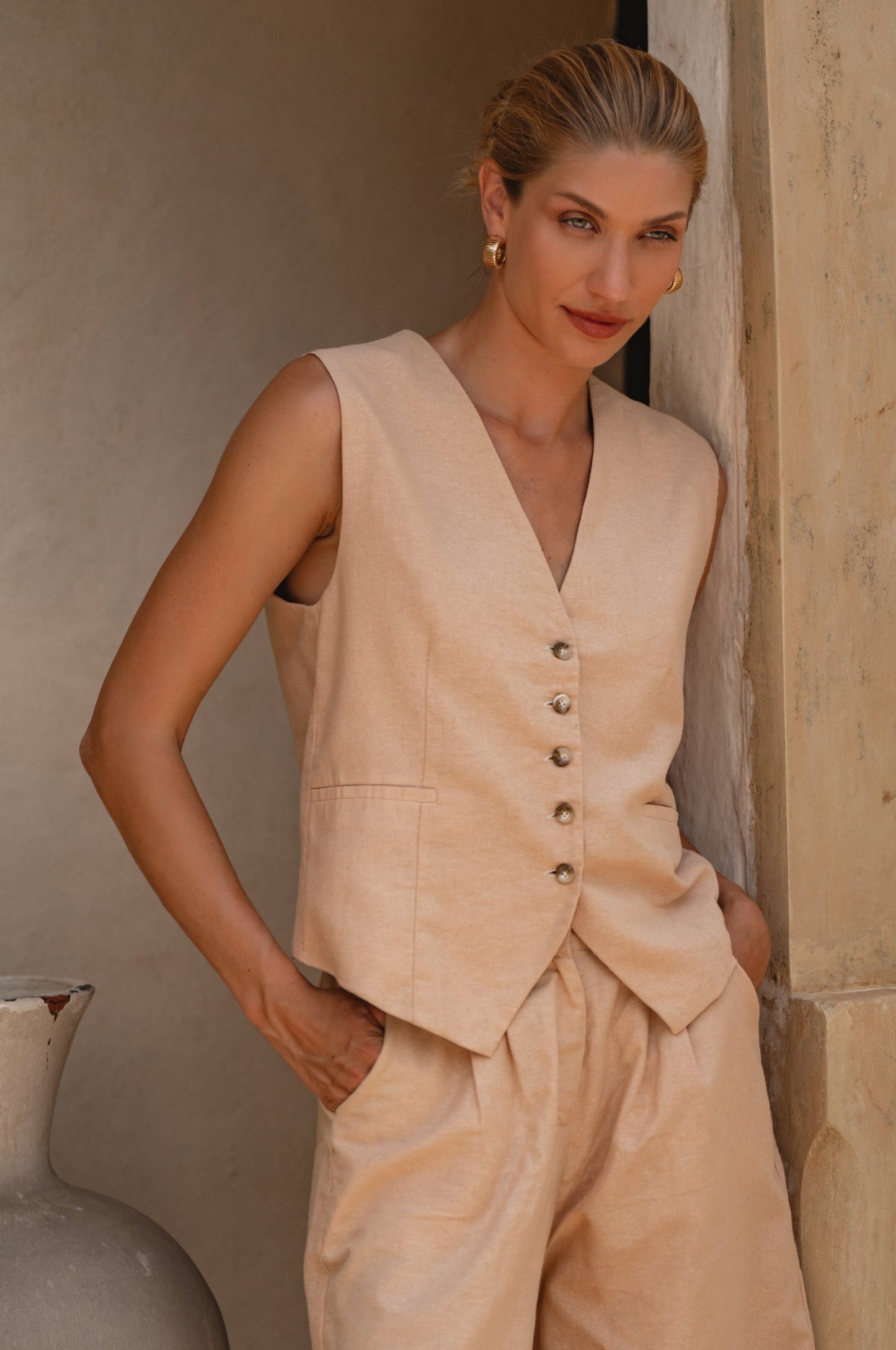 The Off-Duty Linen Vest