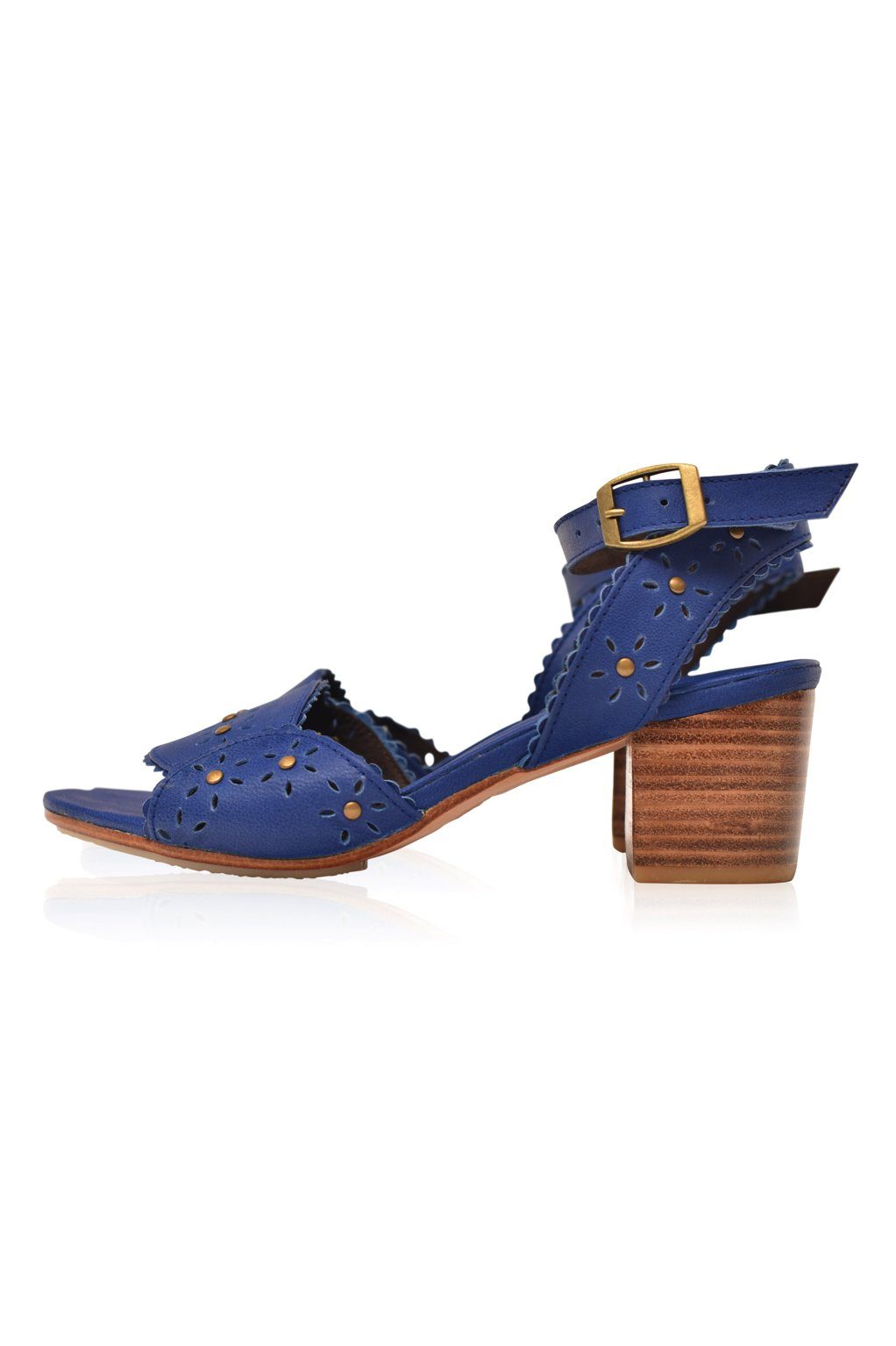 Scalloped Leather Heel Sandals — Amalfi Nights